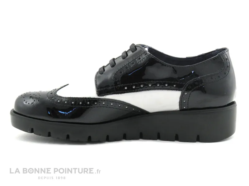 Achat chaussures Callaghan Femme Chaussure basse / Derby, vente Callaghan HAMAN 89813 Noir Blanc Verni - Derby compense