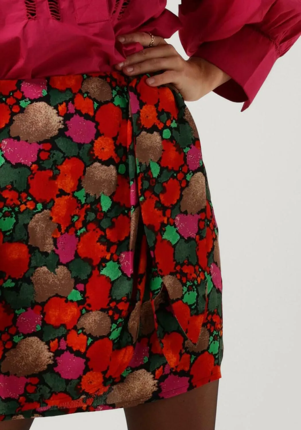 alix the label mini-jupe flower mini skirt en multicolore