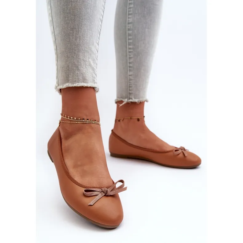 Ballerines En Cuir Écologique Avec Noeud Camel Sandelal brun