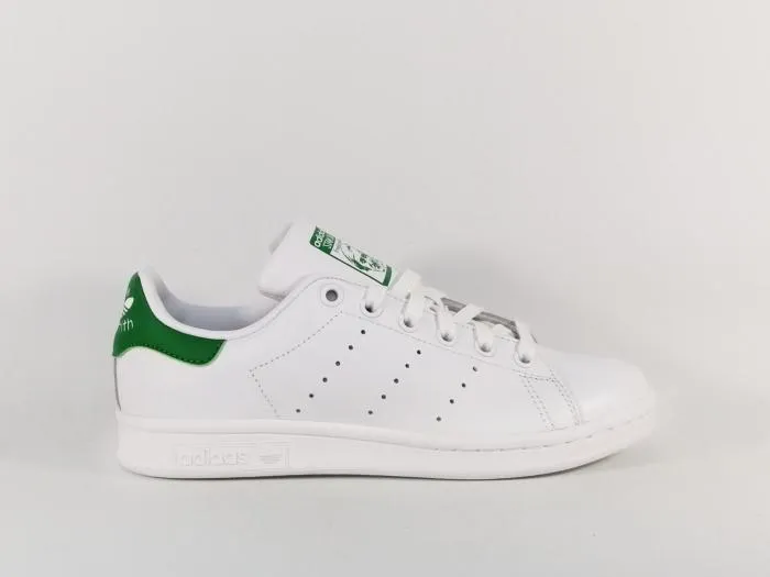 Basket stan smith femme en destockage ADIDAS à pas cher cuir blanc vert