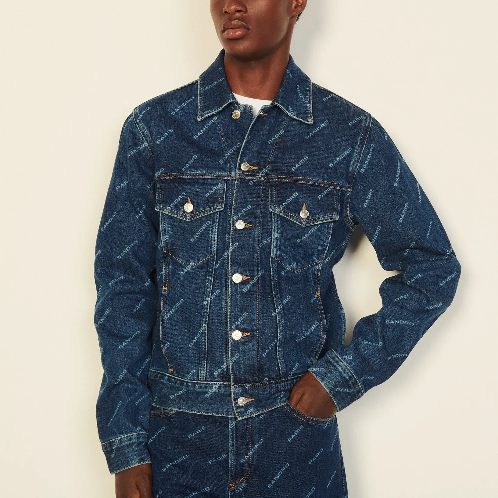 Blouson en denim imprimé