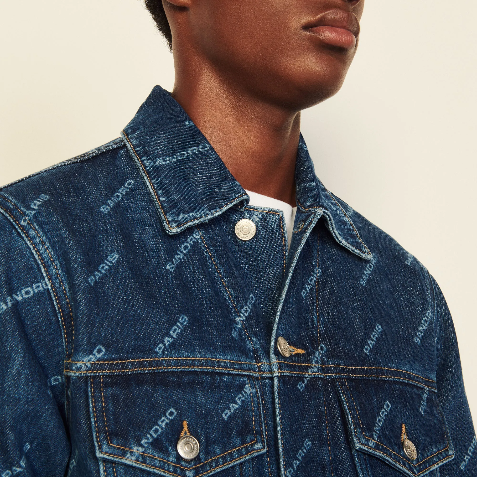 Blouson en denim imprimé