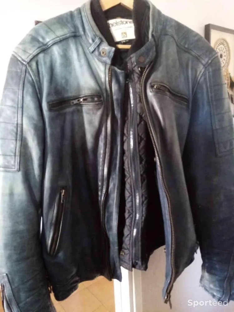 Blouson moto cuir helstons cruiser  d'occasion Ajouté le : 01/03/2022