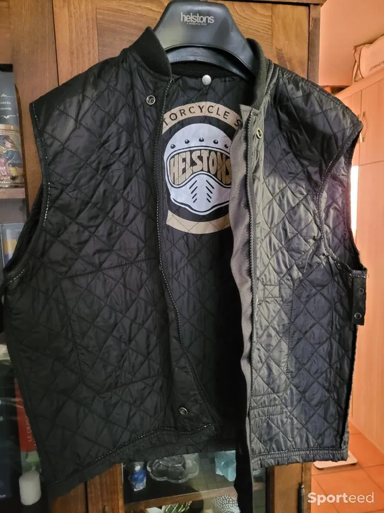 Blouson moto cuir, HELSTONS ILLINOIS. d'occasion Ajouté le : 19/11/2022