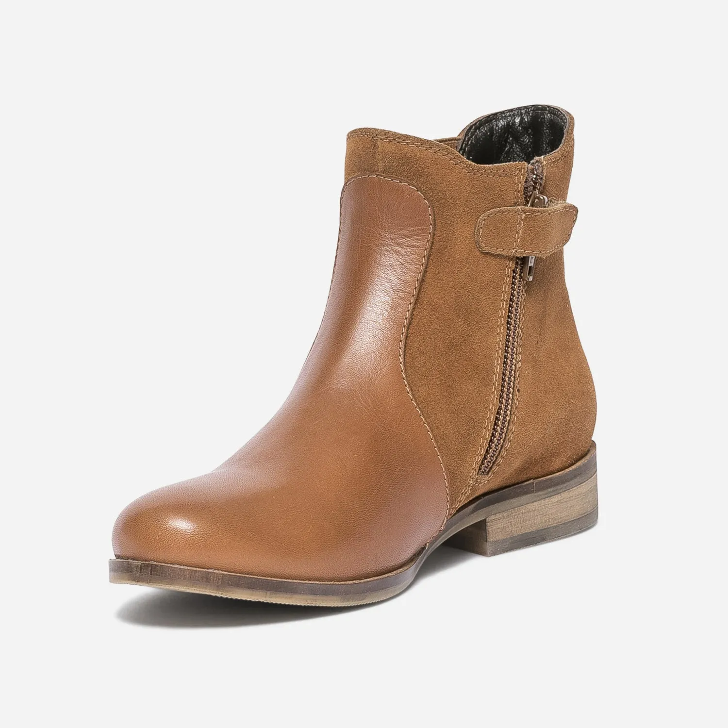 Boots camel en cuir à détails cuivrés - Boots Enfant | ERAM