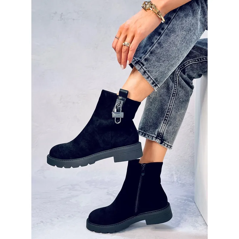 Bottines Chelsea femme Emarco noires le noir