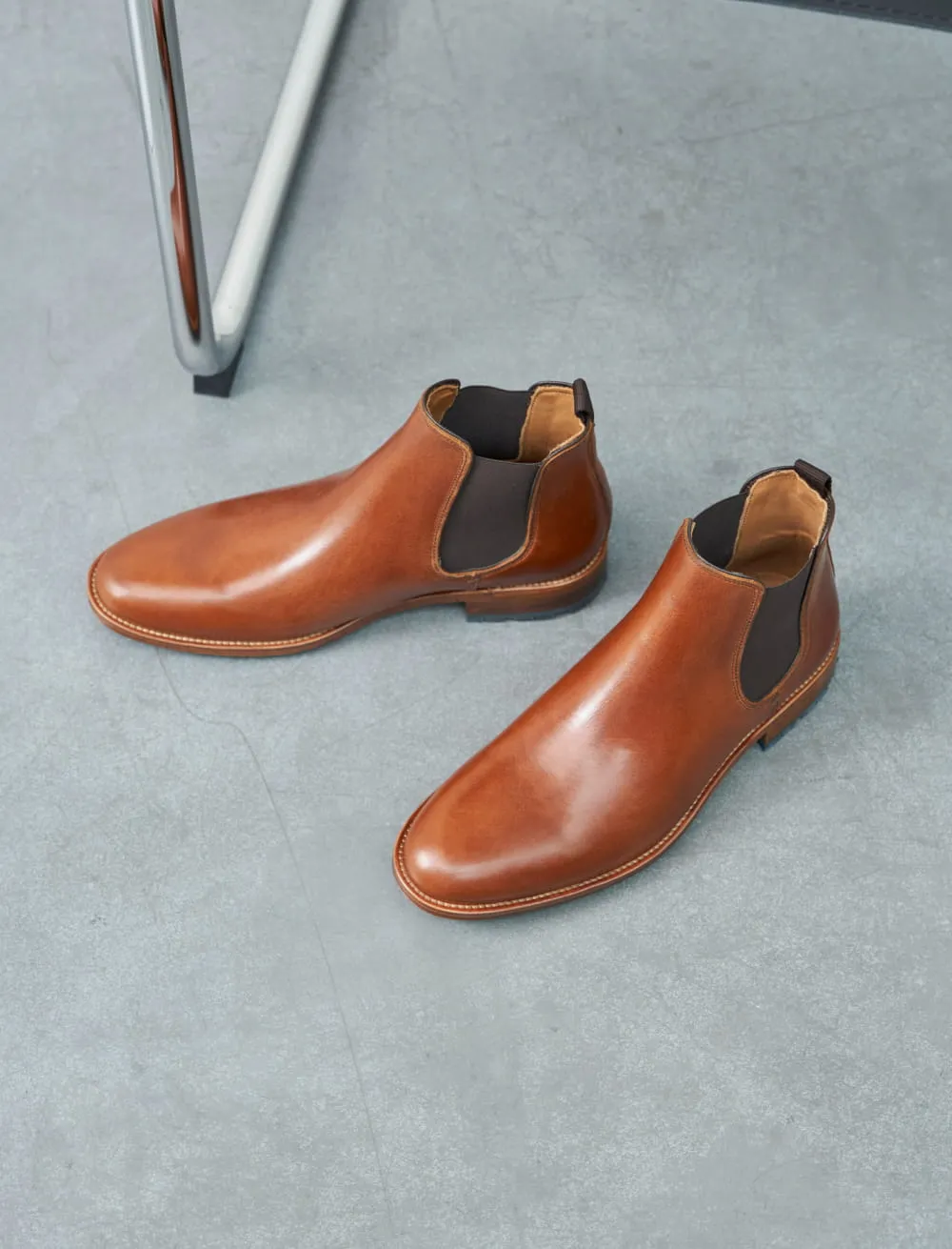 Bottines Chelsea à crampons pour homme: L'Homme Pressé Commando Cuir Cognac