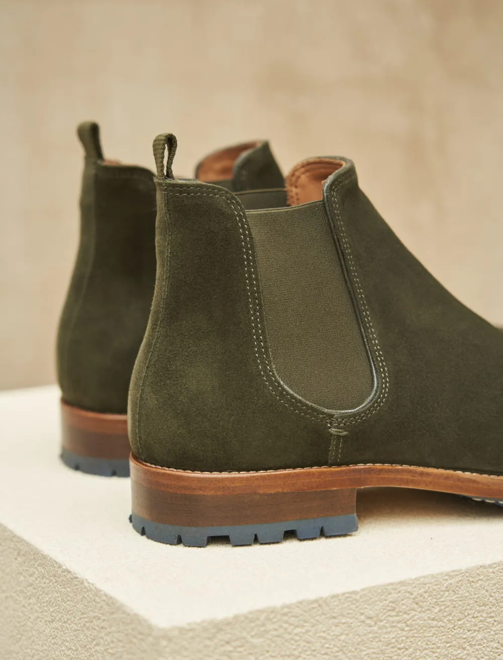 Bottines chelsea à crampons pour homme: L'Homme Pressé Commando Nubuck Kaki