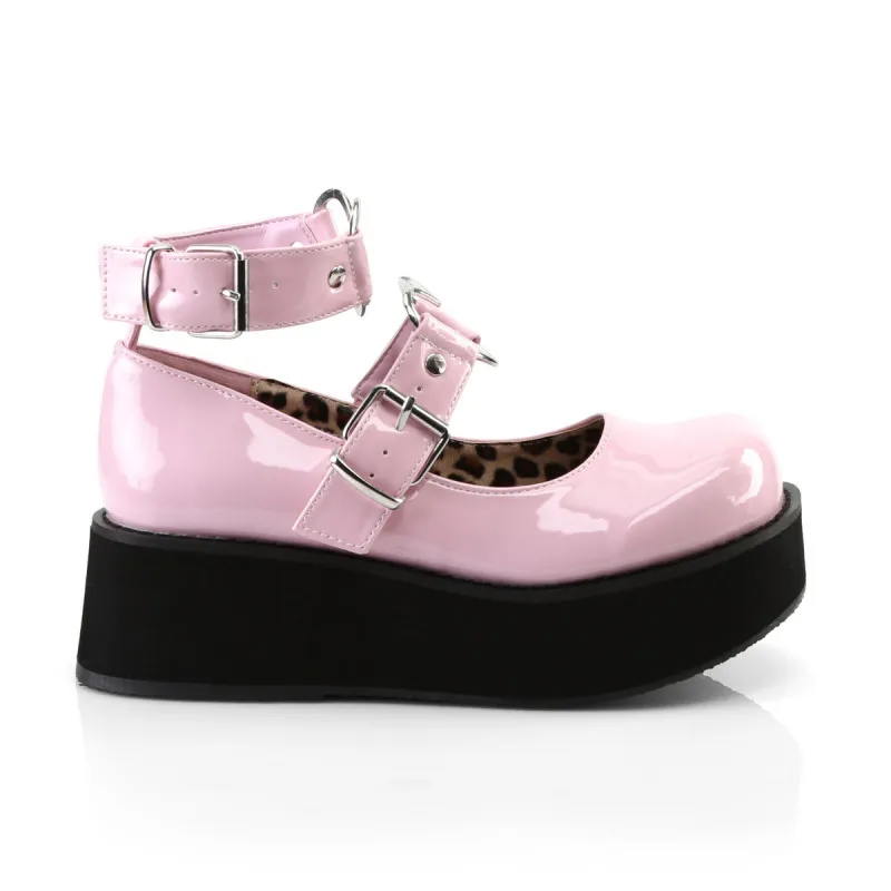 Chaussure gothique compensée rose vernis & anneaux en coeur | DemoniaCult femme