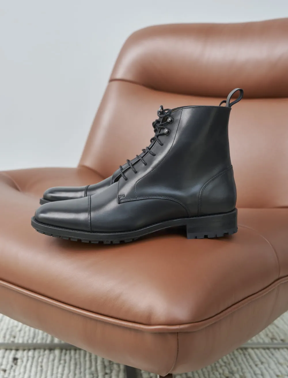 Combat boots pour homme: L'homme Inconscient en Cuir Lisse Noir