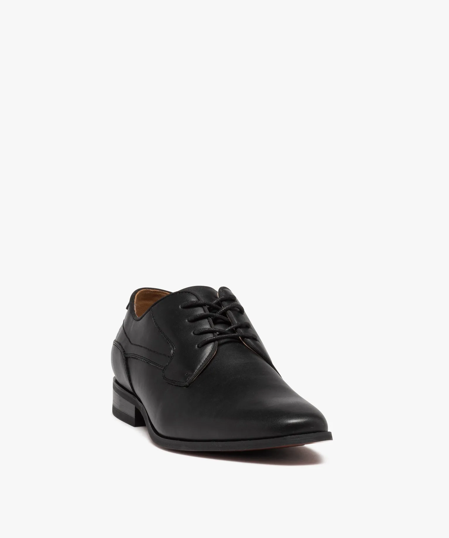 derby a bout carre avec lacets ronds homme noir vif chaussures de ville