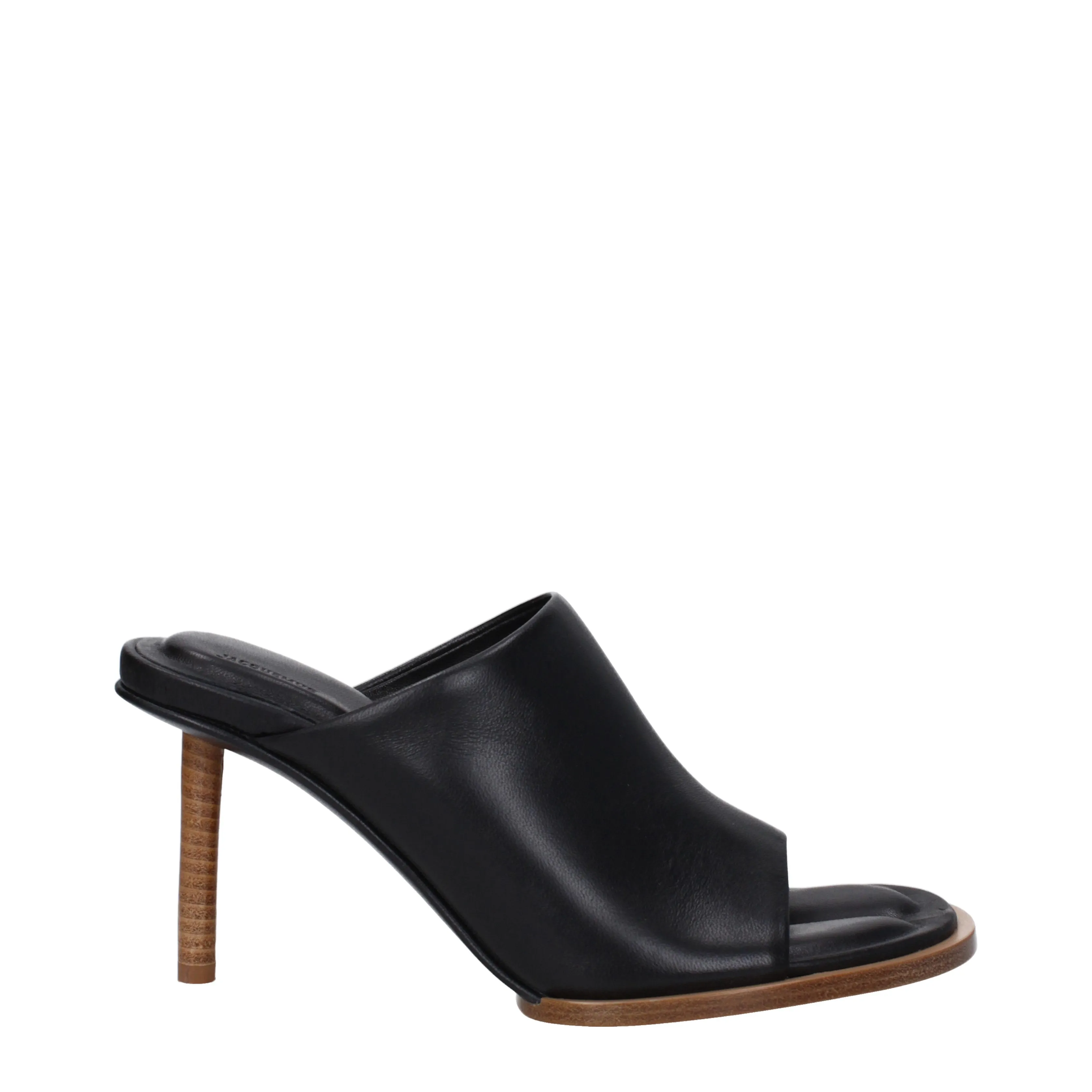 Jacquemus sandals femmes en cuir noir