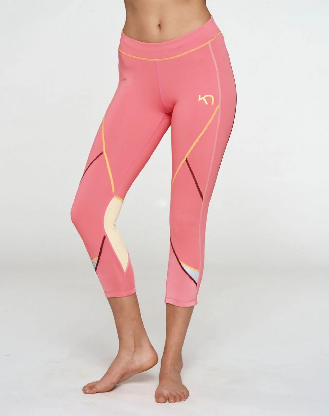 KARI TRAA LOUISE  3/4 TIGHT GUAVA Corsaire  running femme