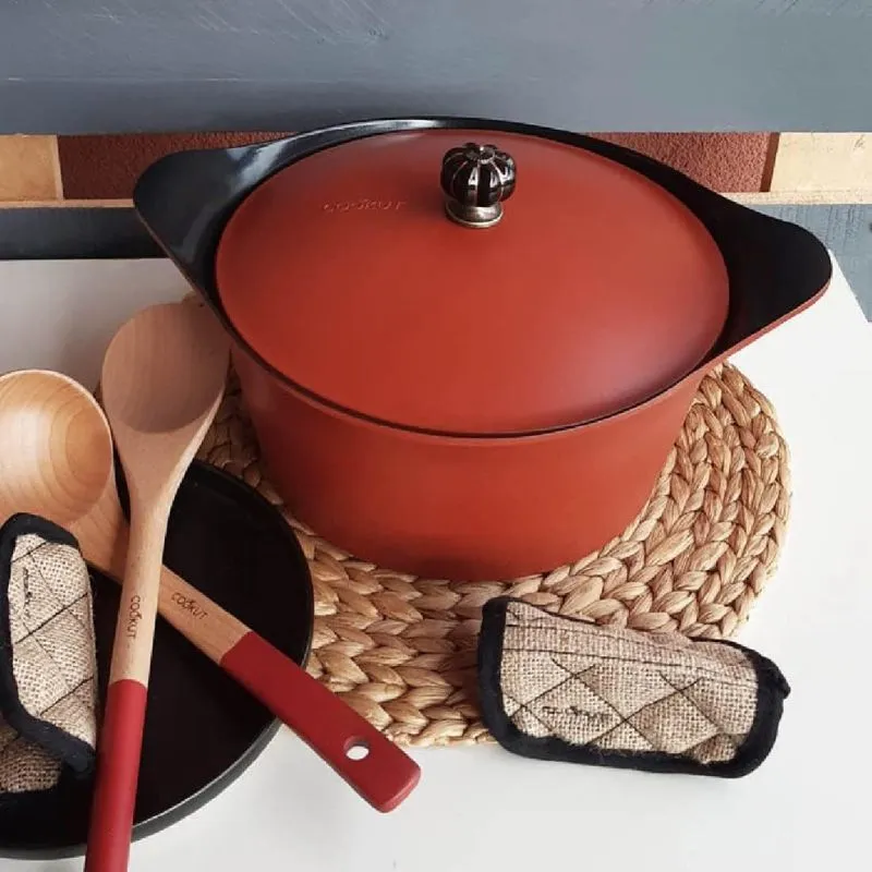 L'Incroyable Cocotte 28 cm Rouge Brique Passion - Cookut