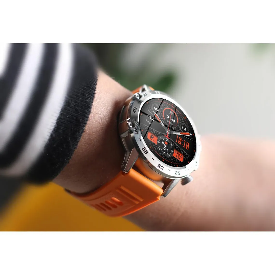 Montre connectée Mixte Smarty Game -  SW065B Bracelet Silicone Orange | 3 Suisses