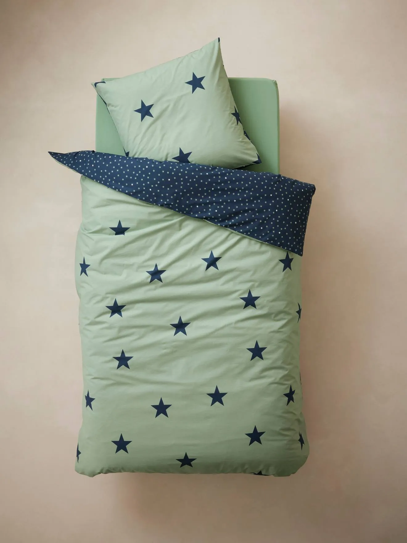 Parure housse de couette + taie d'oreiller essentiels enfant DREAM BIG kaki / étoiles marine - Vertbaudet