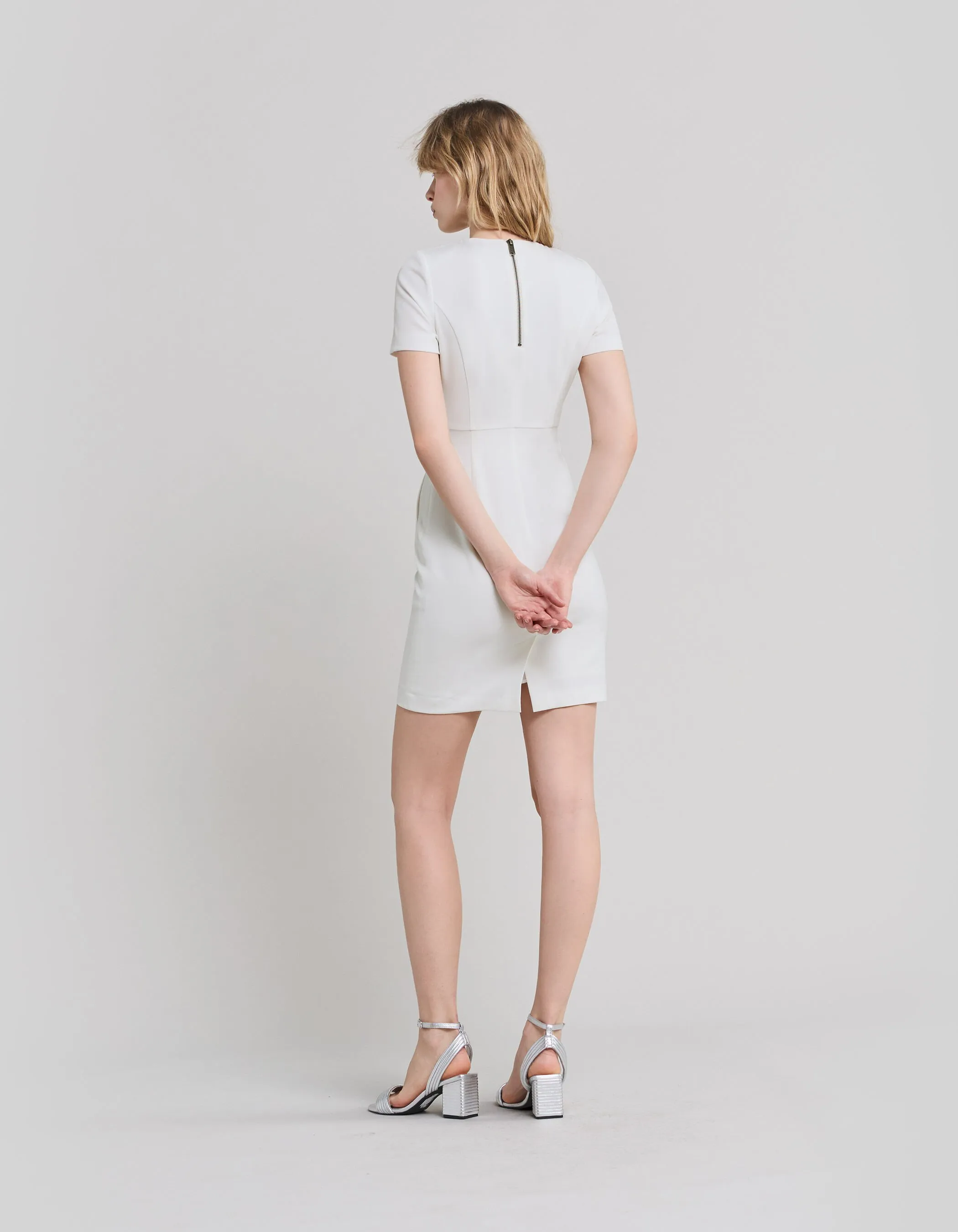 Robe crayon blanc cassé avec plis Femme