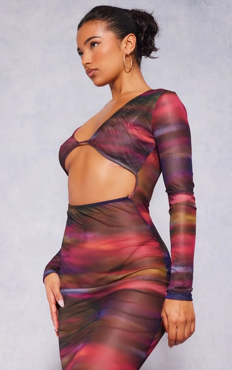 Robe longue en mesh multicolore imprimé abstrait découpée à manches longues