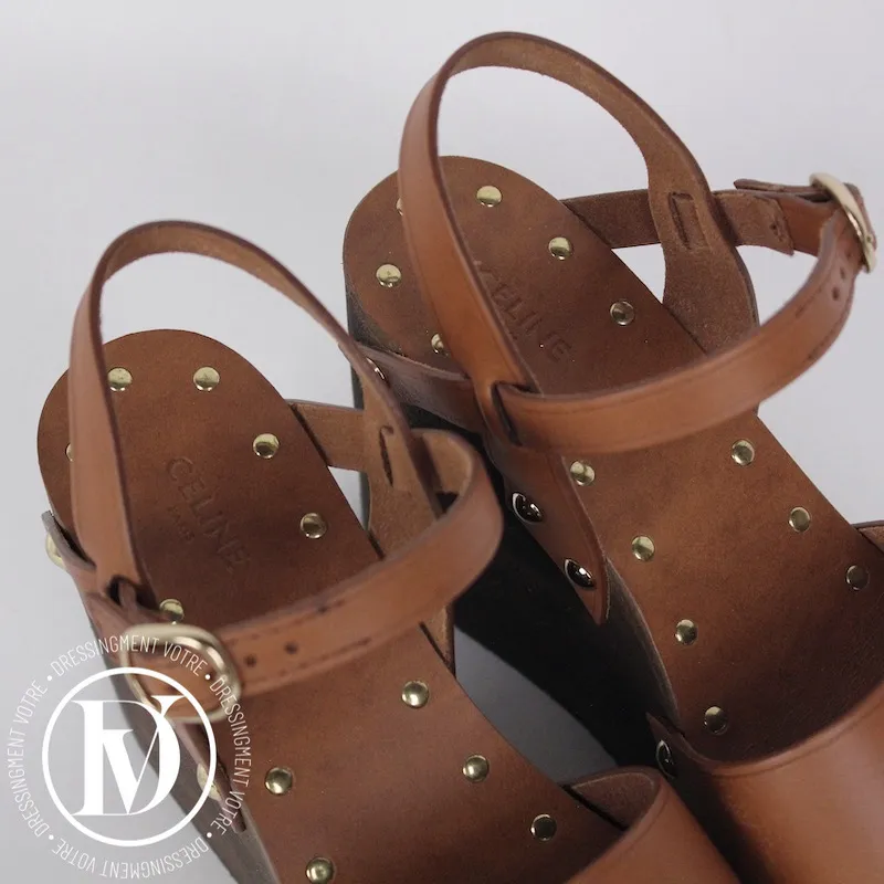 Sandales Wedge Triomphe en bois et cuir p.36 – Céline