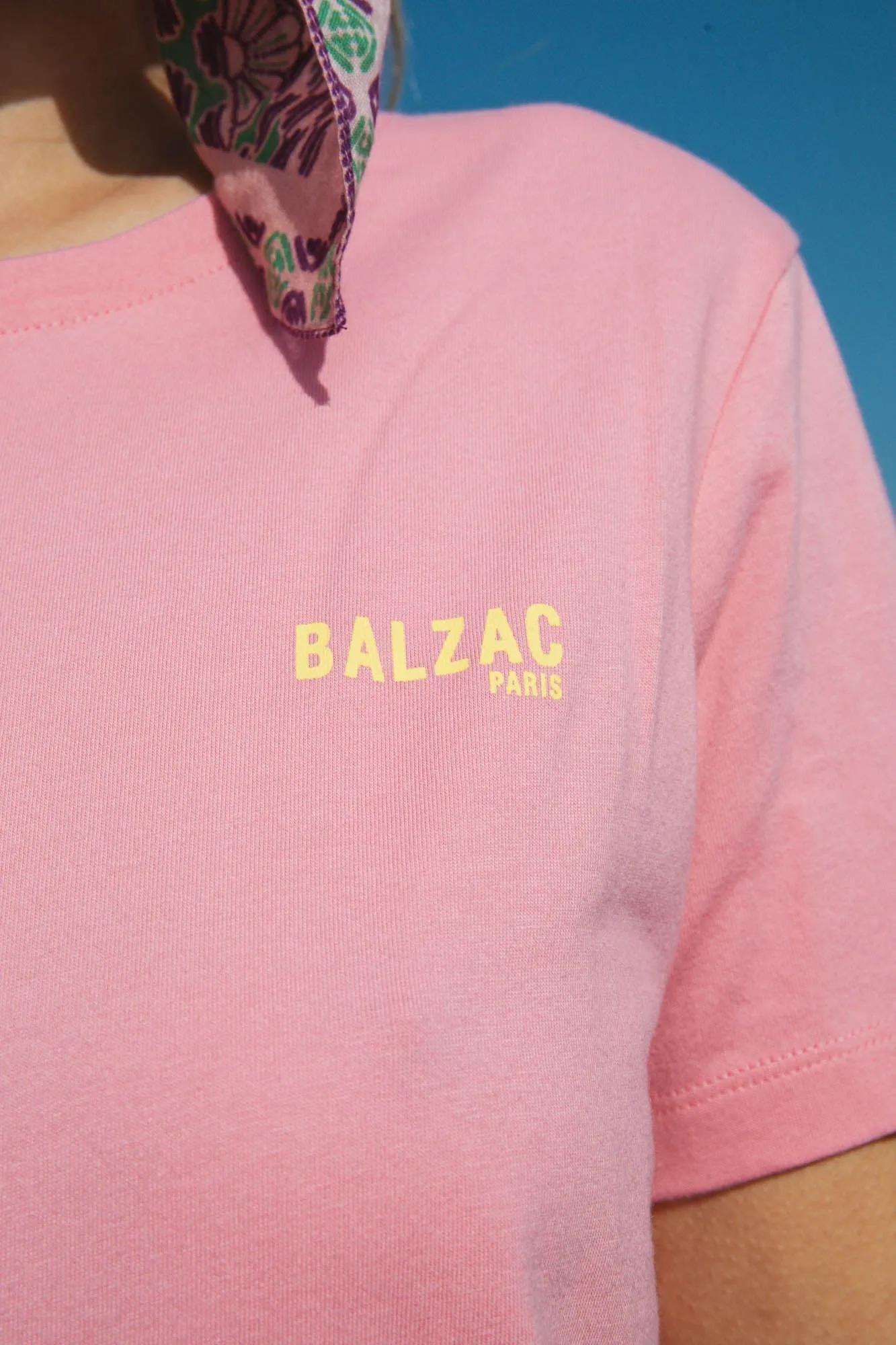 Tee-shirt Balzac Paris rose et jaune