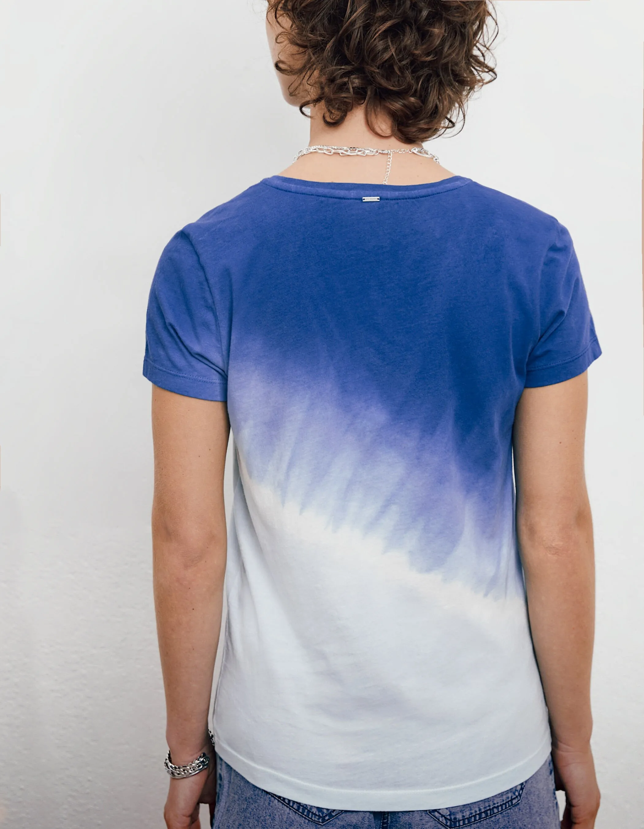 Tee-shirt en coton bio tie & dye bleu visuel blanc femme